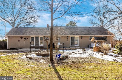 265 Old State Rd, Limerick PA 19468-3214 exterior