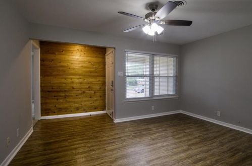 11397 Fernald Ave, Dallas, TX 75218-1323