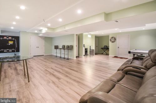 2471 Raleigh Rd, Hummelstown PA 17036-7078 exterior