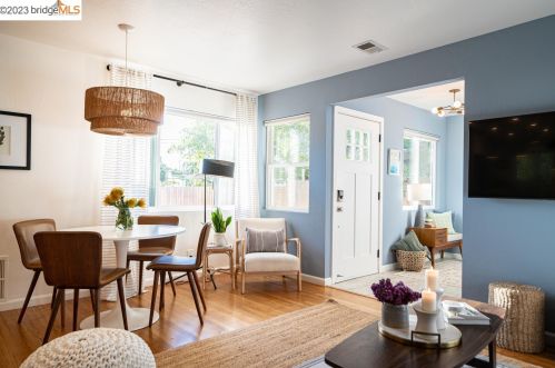 1319 Curtis St, Berkeley, CA 94702-1003