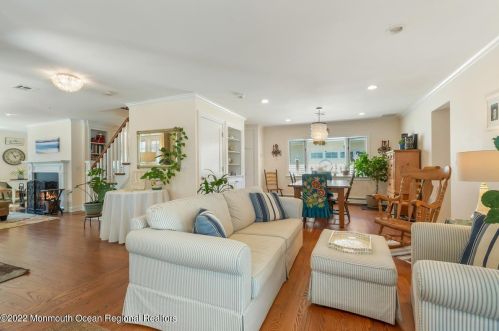 31 Park Ave, Locust NJ 07760-1523 exterior