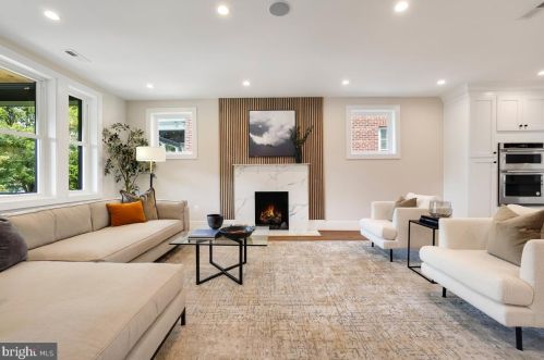 4215 16th St, Washington DC  20011-7005 exterior