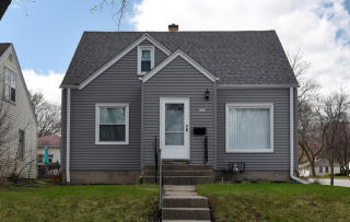 3635 61st St, Milwaukee, WI 53216-2703