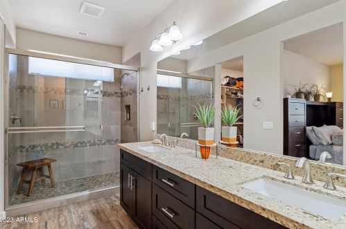 34826 3rd Ave, Phoenix AZ 85023-3640 exterior