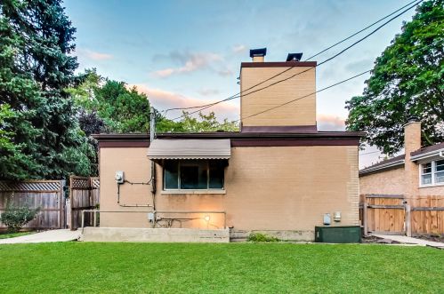 6878 Lehigh Ave, Chicago IL  60646-1406 exterior