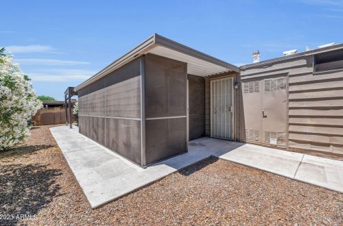 18048 2nd Pl, Phoenix AZ  85022-1511 exterior