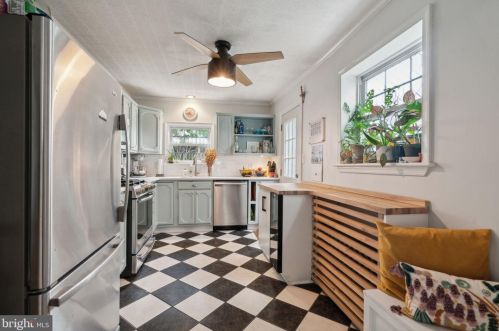 828 Judson St, Philadelphia PA  19130-1922 exterior