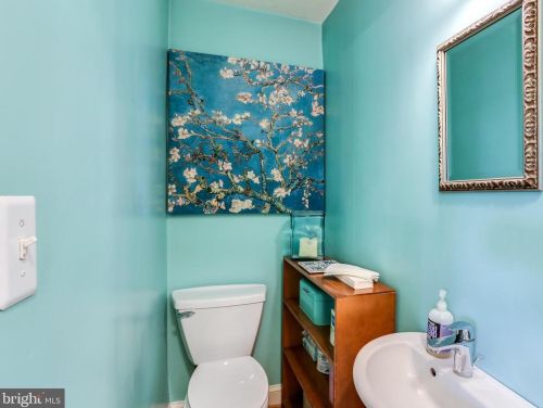 10412 Inwood Ave, Silver Spring MD 20902-3510 exterior