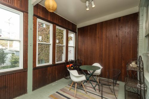 2014 Roscoe St, Chicago IL 60641-4015 exterior