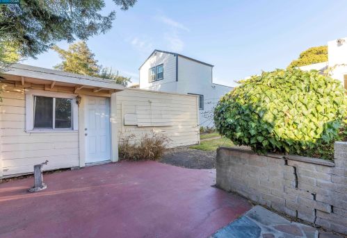 820 Ramona, Berkeley CA 94706-1820 exterior