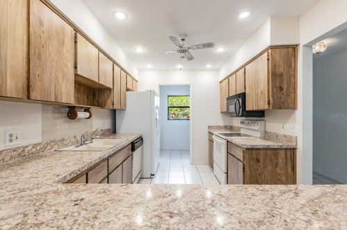 7739 Radcliffe Cir, Port Richey FL 34668-5937 exterior