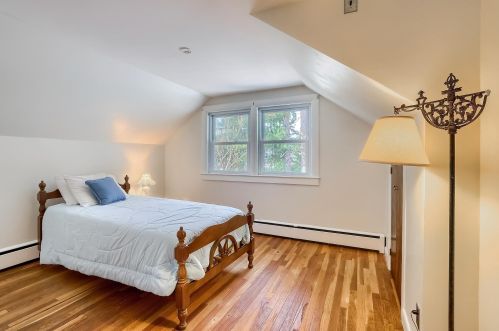 255 South St, Concord NH 03301-2661 exterior