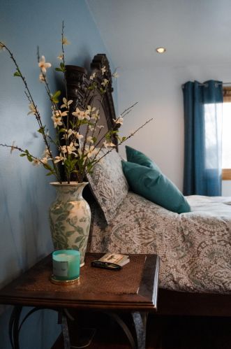 4206 Lk Frst Dr, Kalamazoo MI 49008-3309 exterior