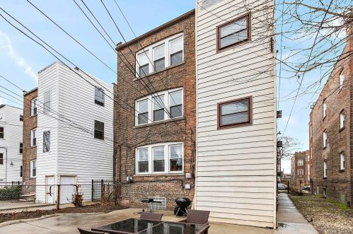 8847 Dante Ave, Chicago IL 60619-7111 exterior