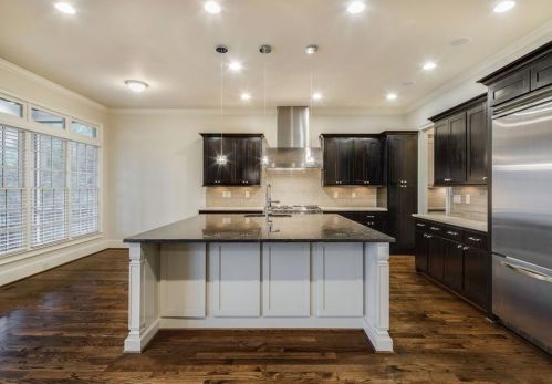 654 Kimberly Ln, Atlanta GA 30306-2224 exterior