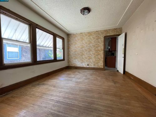 1208 Evelyn, Berkeley CA 94706-1311 exterior