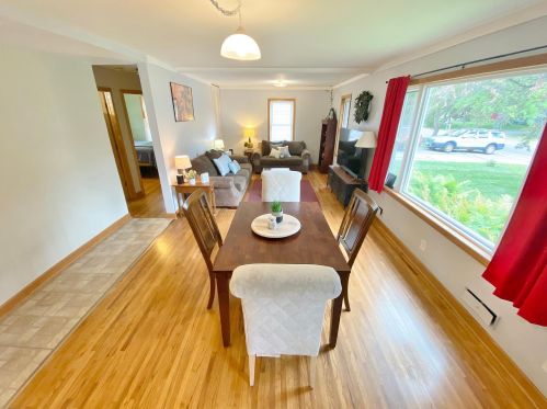 1891 Barclay St, Saint Paul MN 55109-4440 exterior