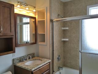 2959 Harris St, Omaha NE  68105-2121 exterior