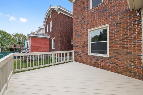 3262 Eastmont Ave, Pittsburgh PA exterior