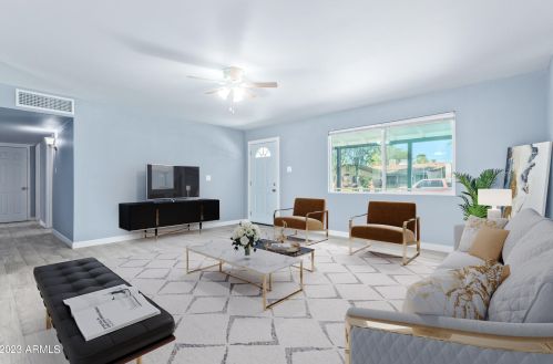 2925 42nd Ave, Phoenix AZ  85019-4323 exterior