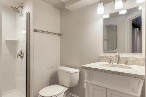 532 Midvale Ave, Saint Louis MO 63130-4148 exterior