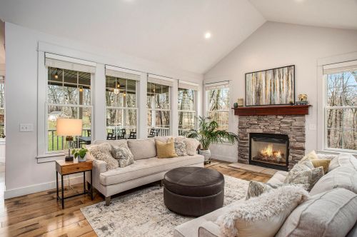 7180 Inverness Dr, Kalamazoo MI 49009-3935 exterior