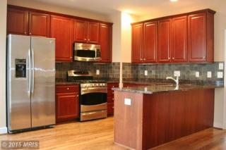 565 Dandelion Ter, Leesburg VA  20175-5421 exterior