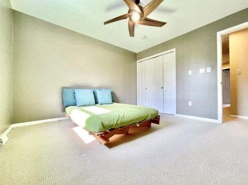 412 Morewood Ave, Pittsburgh PA 15213-1814 exterior