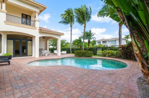 17894 Monte Vis Dr, Boca Raton FL 33496-1057 exterior