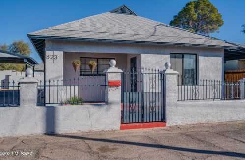 823 Arizona Ave, Tucson AZ  85705-7733 exterior
