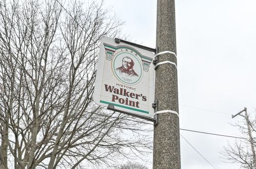 309 Mineral St, Milwaukee WI 53204-1739 exterior