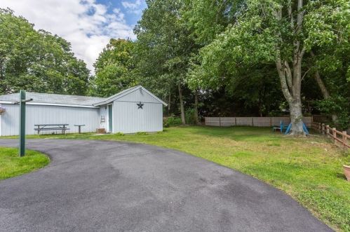 413 Danforth St, Taunton MA 02780-1642 exterior