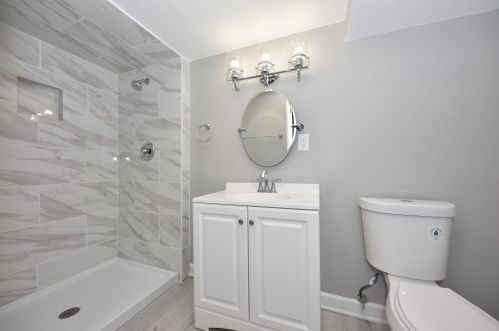 5504 33rd St, Milwaukee WI  53221-4026 exterior