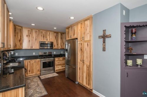 5301 Glendale St, Duluth MN 55804-1112 exterior