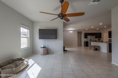 7441 Calle Aragon, Tucson AZ  85756 exterior