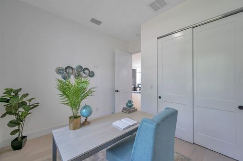 4307 Clark Ave, Tampa FL  33611-1305 exterior