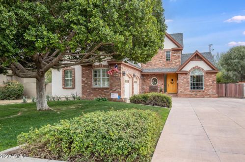 83 Cypress St, Phoenix, AZ 85003-1186