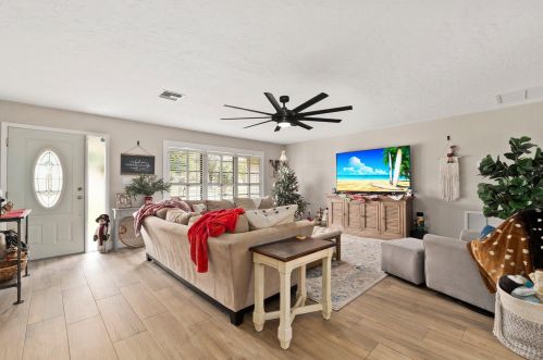 5417 Palmetto Dr, Fort Pierce FL  34982-7481 exterior