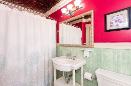 20 Sylvan St, Danvers MA 01923-2754 exterior