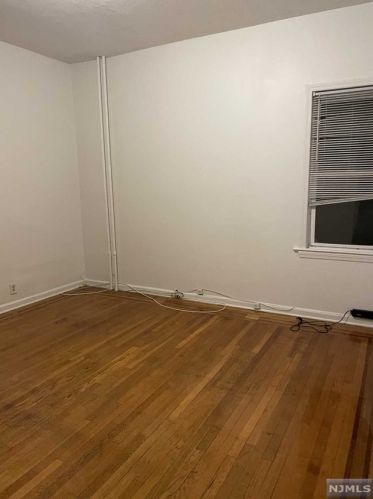 159 Fort Lee Rd, Teaneck NJ  07666-3951 exterior