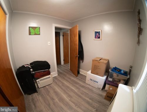 327 Bert Ave, Trenton NJ  08629-2613 exterior