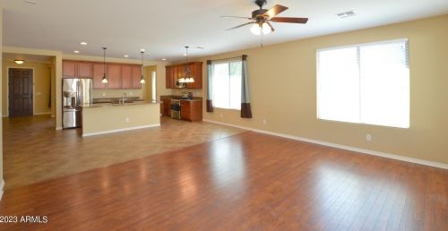 1632 Homestead Dr, Chandler AZ  85286-5128 exterior