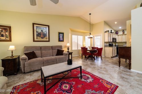 1863 Peach Tree Dr, Chandler AZ 85249-8917 exterior