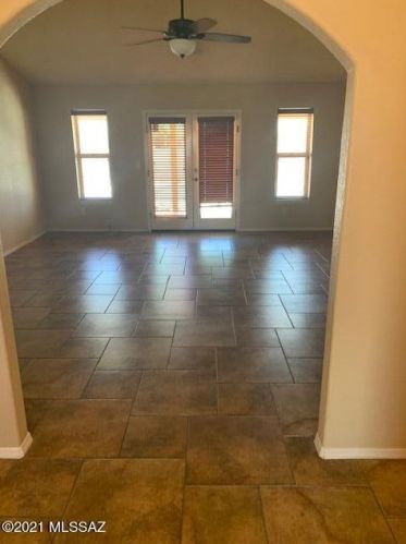 88 Bonanza Ave, Tucson, AZ 85748-6788