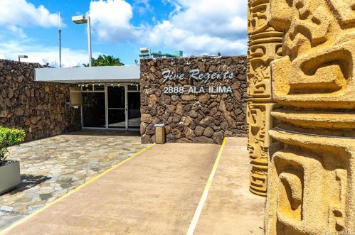 2888 Ala Ilima St, Honolulu HI 96818-5220 exterior