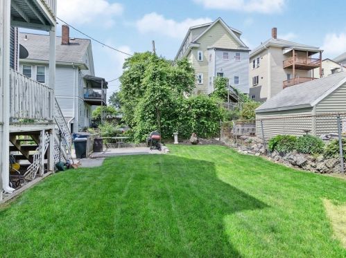 5005 Washington St, Boston MA  02132-4727 exterior