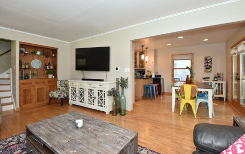 11825 Garfield Ave, Milwaukee WI  53226-2025 exterior