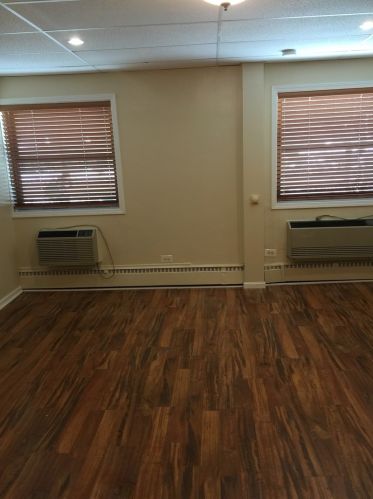 6030 Sheridan Rd, Chicago IL 60660-2900 exterior