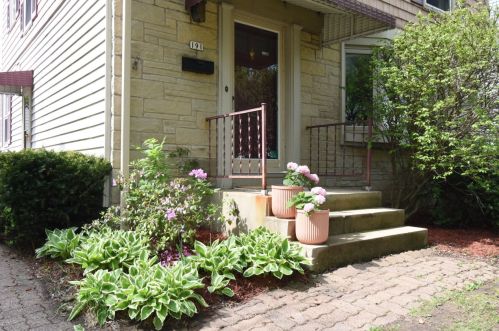 191 Crawford Ave, Milwaukee, WI 53207-3865