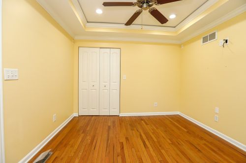 737 Clay St, Bull Valley IL 60098-3321 exterior